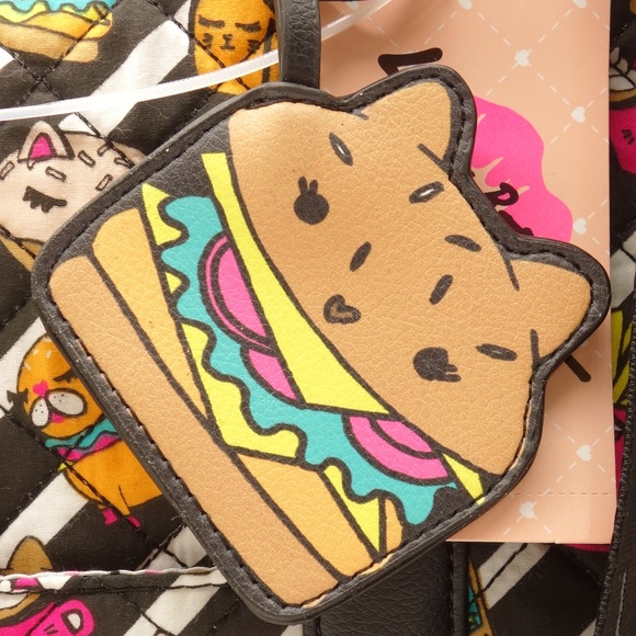 Betsey Johnson Multicolor Cat Print Travel Bag - Picture 7 of 8